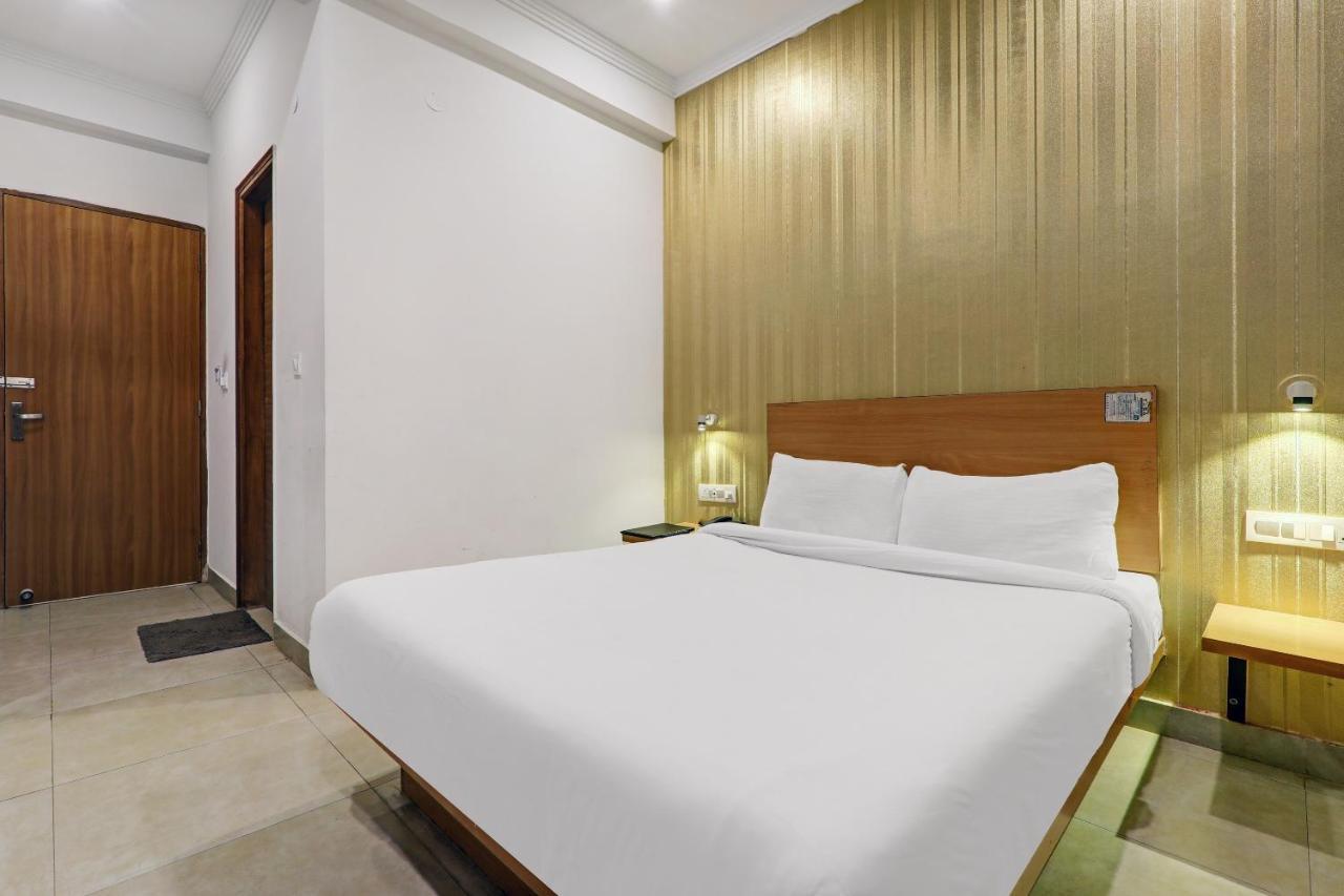 Townhouse Rama Inn.