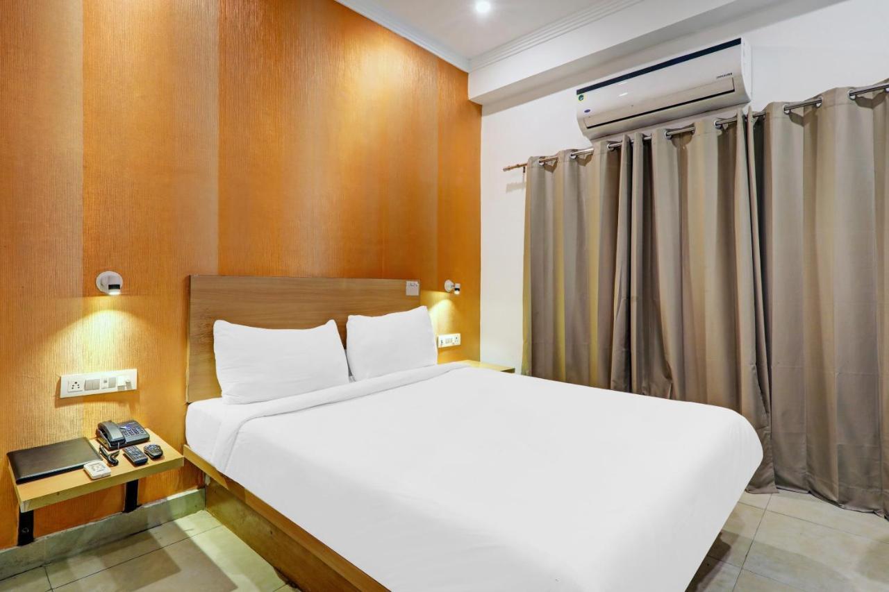 Townhouse Rama Inn. 4*