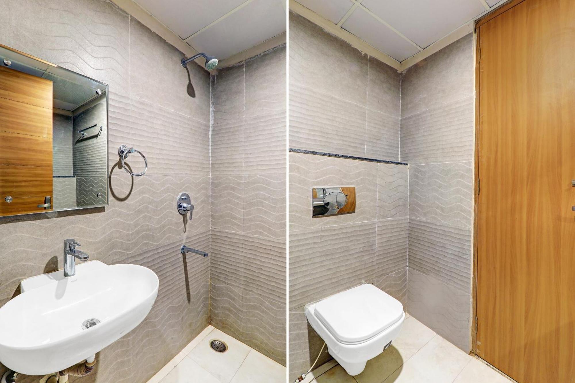 Townhouse Rama Inn. Hotel 4*