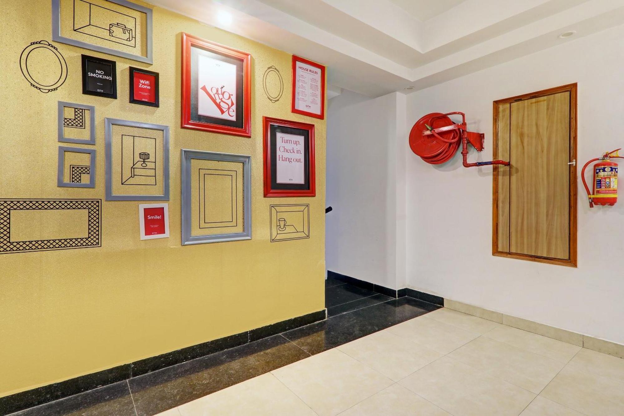 Townhouse Rama Inn. Hotel 4*